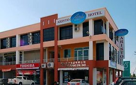Aristo Hotel @ Putatan